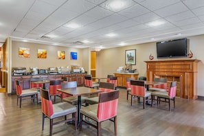 Free buffet breakfast