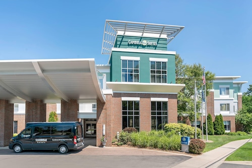 Cambria Hotel Traverse City