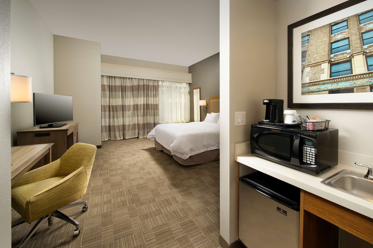Coffres-forts dans les chambres, bureau