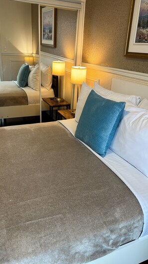 Suite, 1 grand lit et 1 canapé-lit