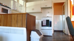 Dining - Belle Bonne Motel (Christchurch)