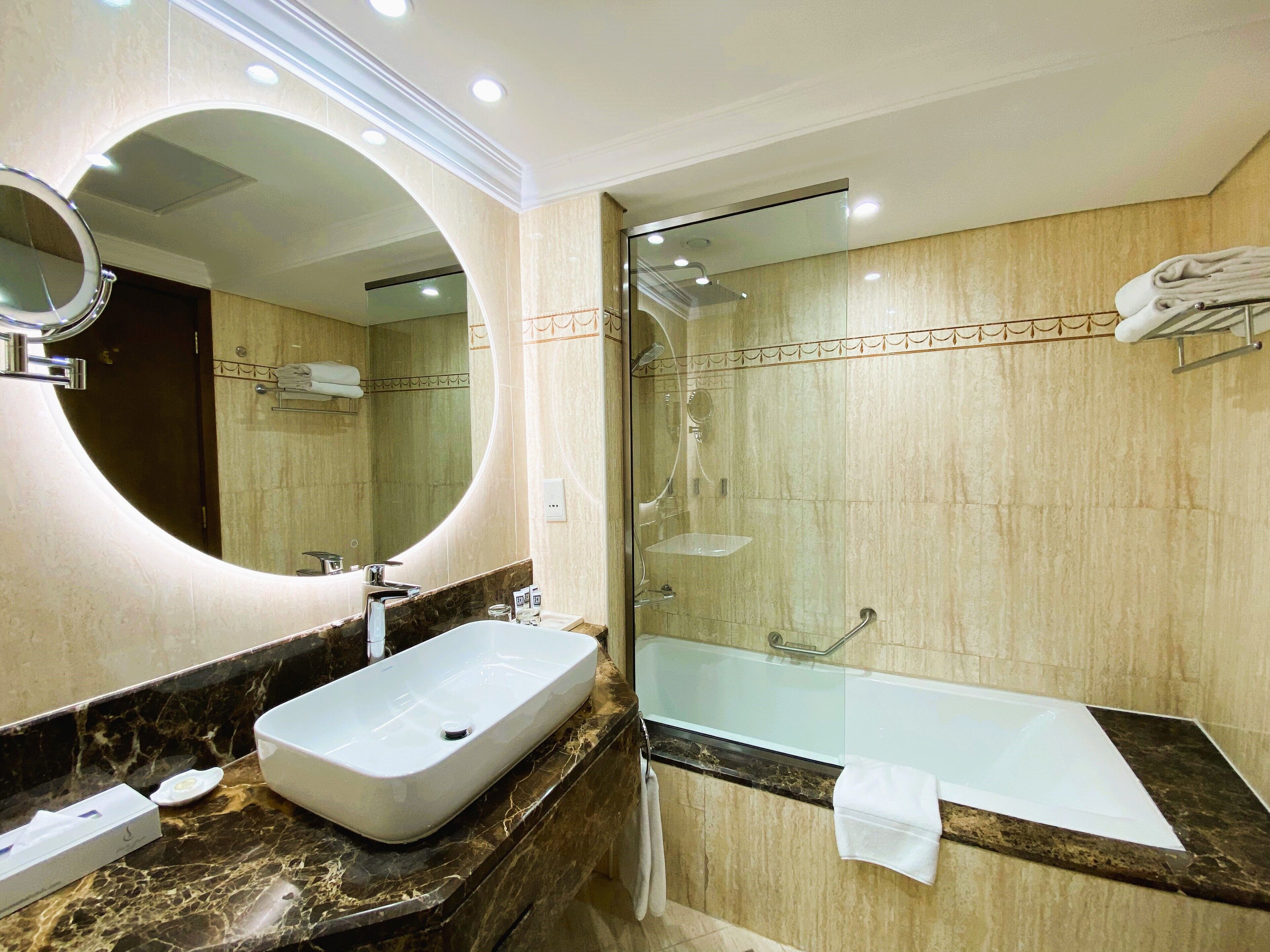 Photo - DoubleTree by Hilton Dubai Port Saeed