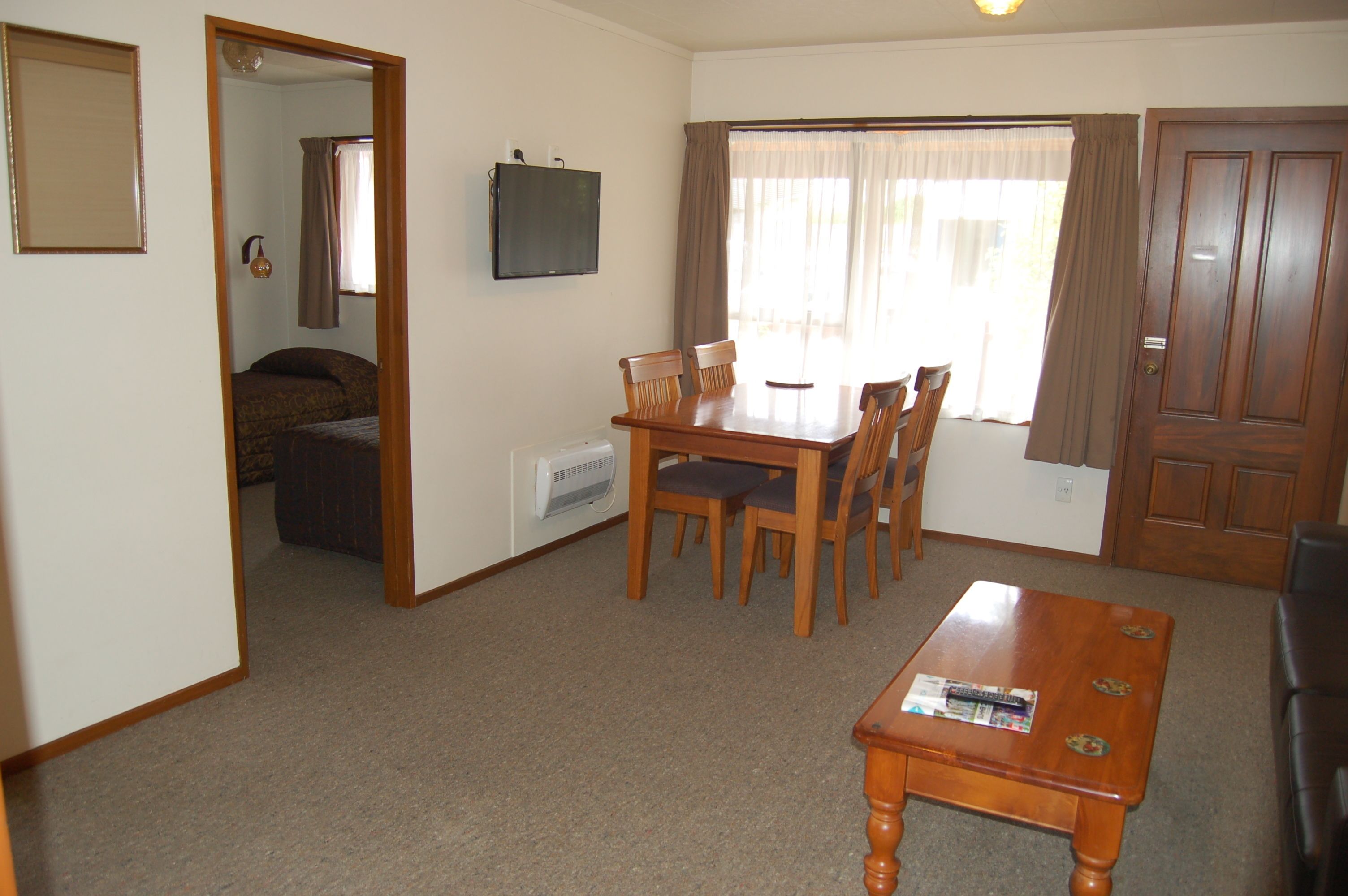 Apartment, 2 Bedrooms | Living area | TV