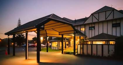 Capital Lodge Motor Inn