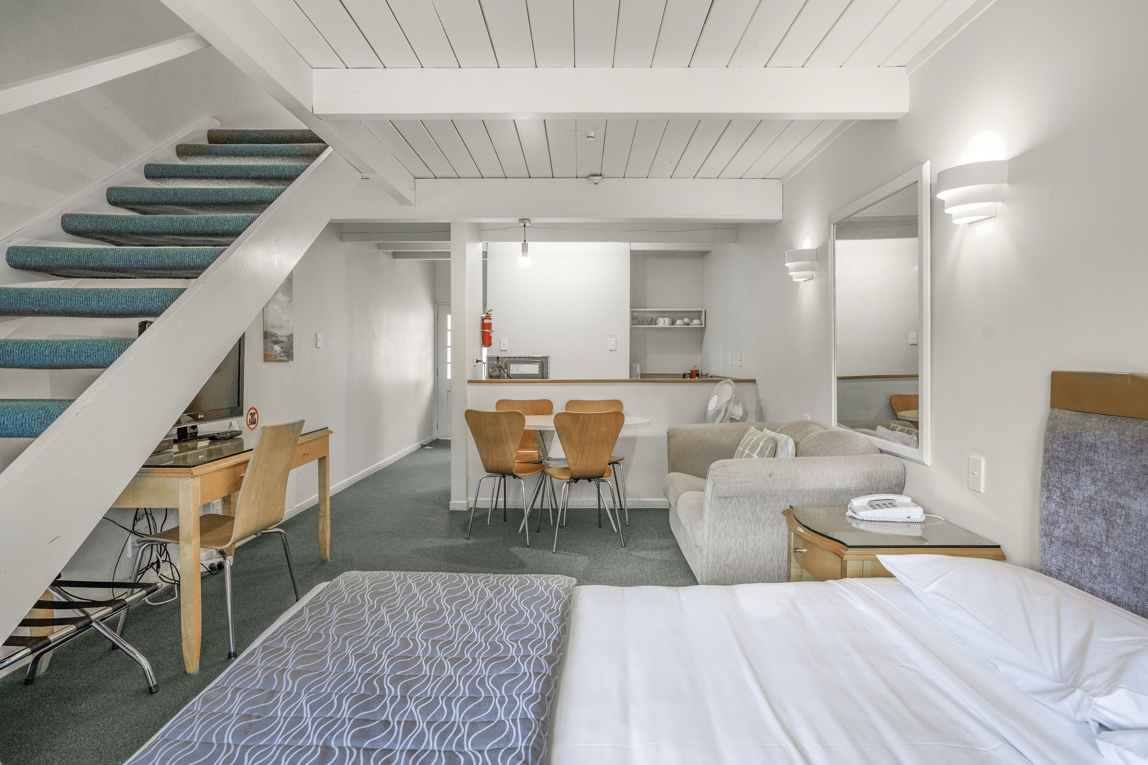 Photo - Capital Lodge Motor Inn