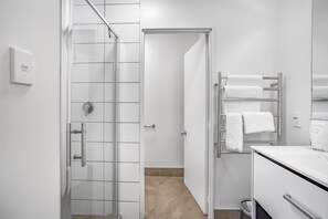 Chambre Double ou avec lits jumeaux (Spa Unit H) | Salle de bain