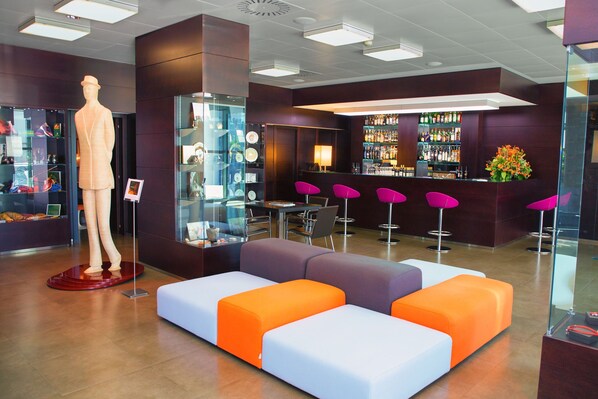 Bar (in der Unterkunft)