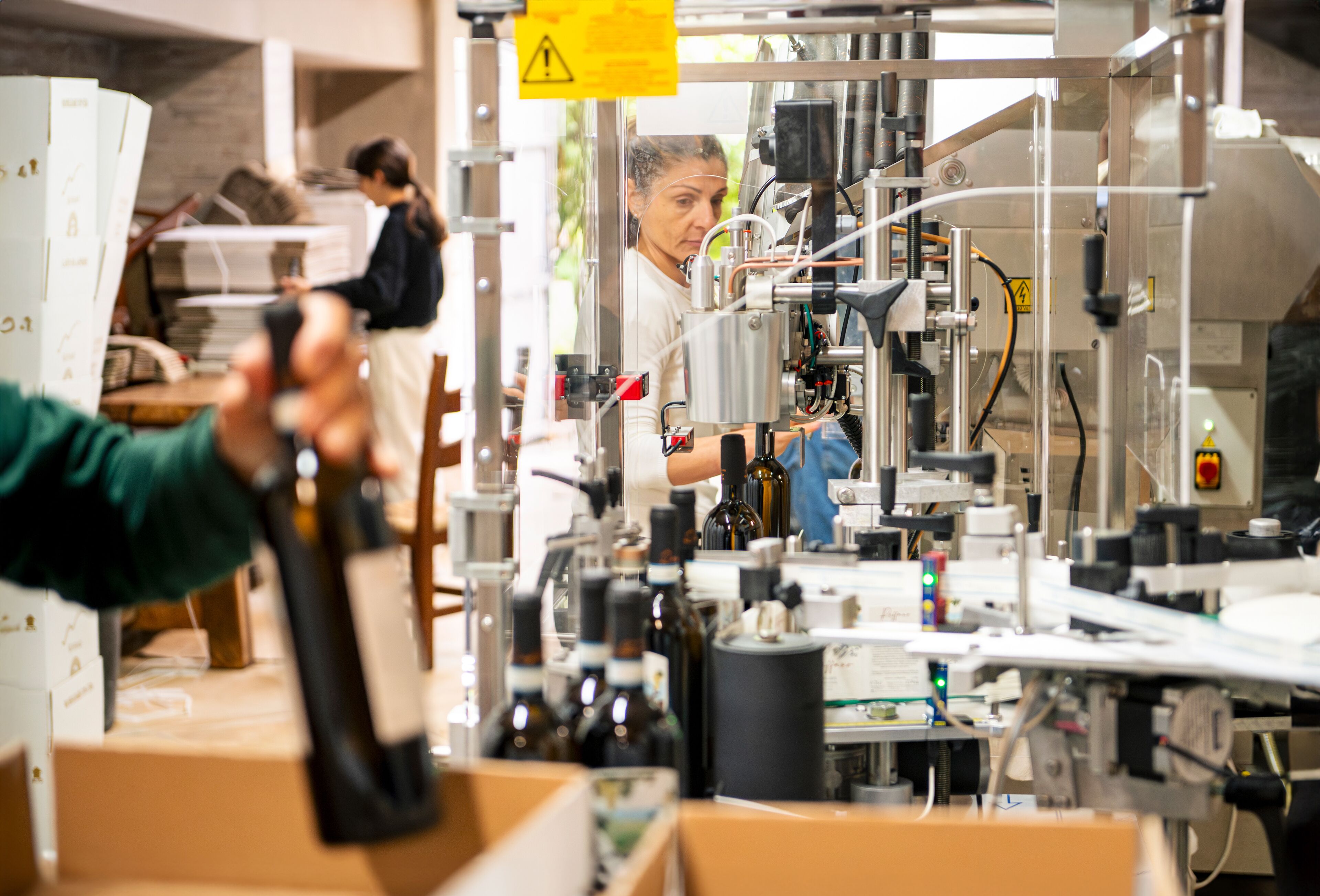 breakfast, lunch, dinner served; italian cuisine, sea views