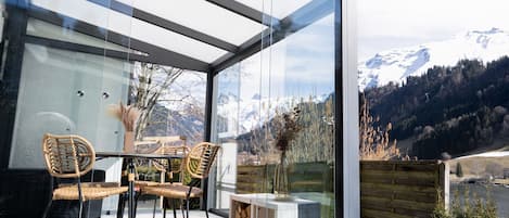 Central Serviced Apartment 2 (Engelbergerstrasse 53, Engelberg, 6390 CH, 700m away from hotel) | Terrasse/Patio