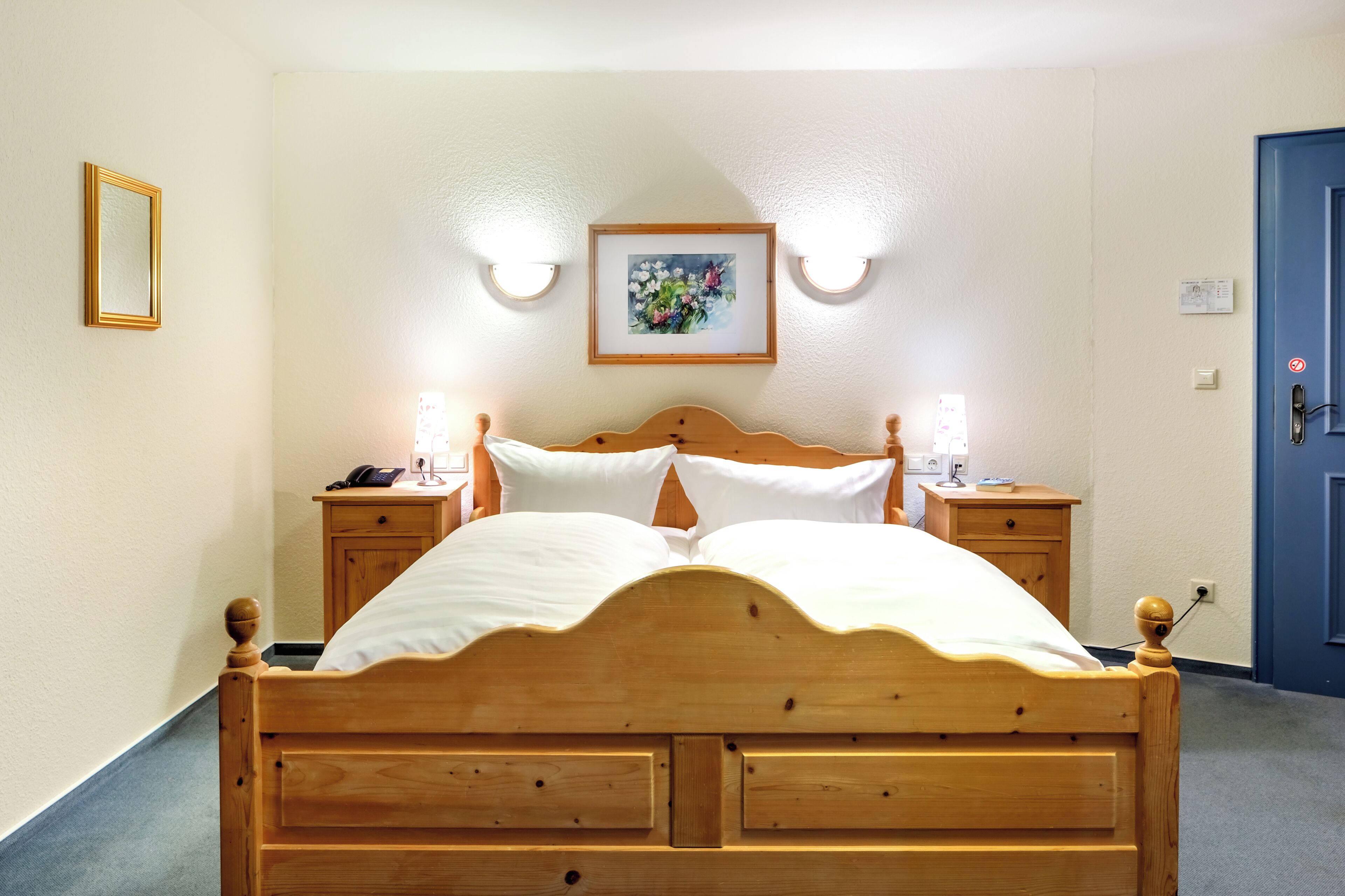 Hypo-allergenic bedding, in-room safe, individually decorated