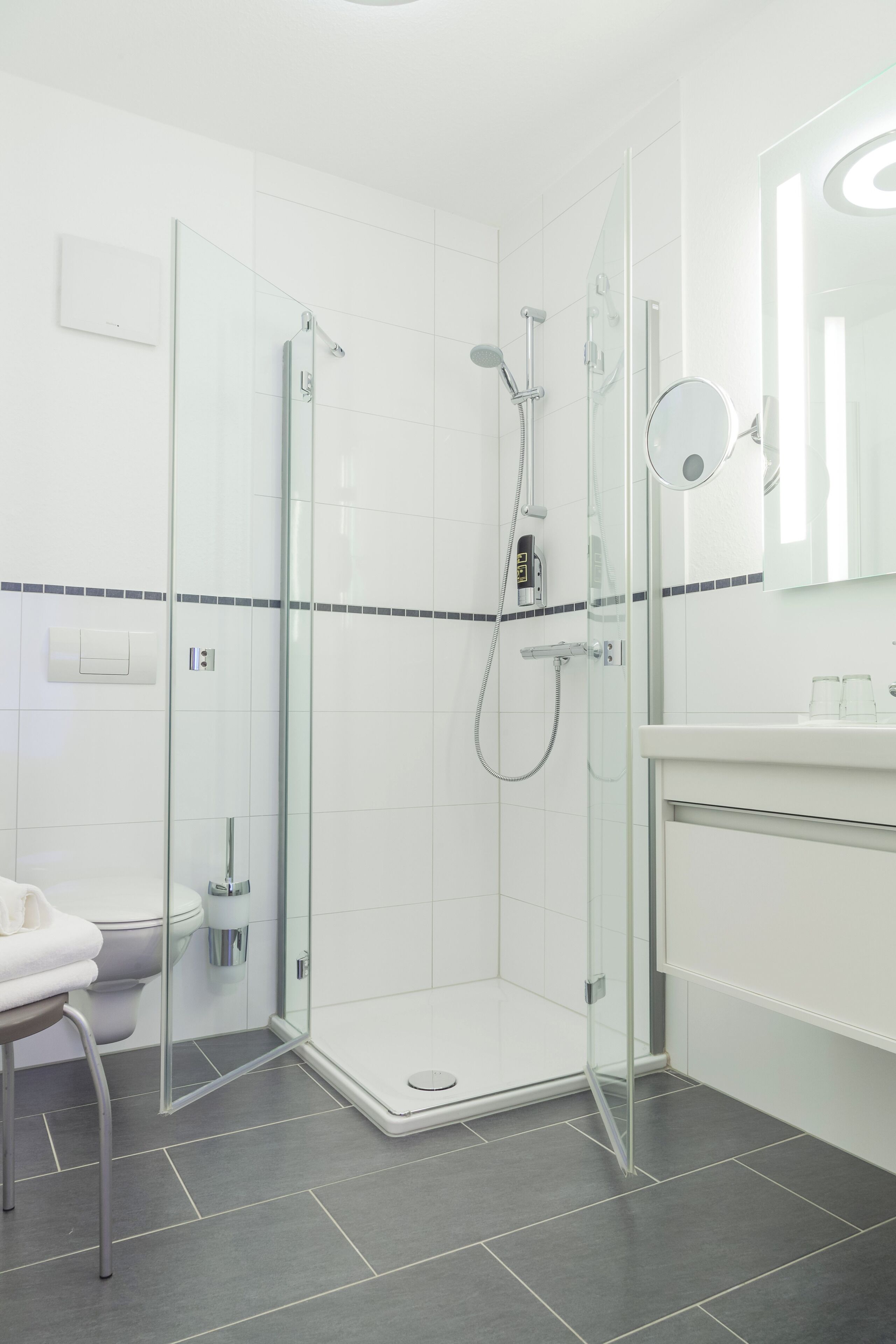 Comfort Room, 1 Bedroom | Bathroom