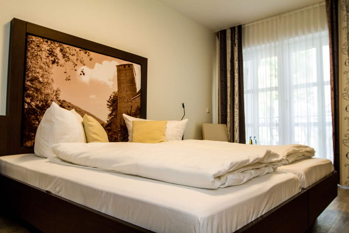 standard room | hypo-allergenic bedding, in-room safe, individually decorated
