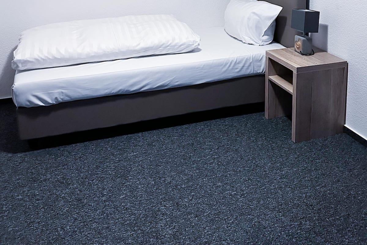Standard Room | Hypo-allergenic bedding, in-room safe, individually decorated