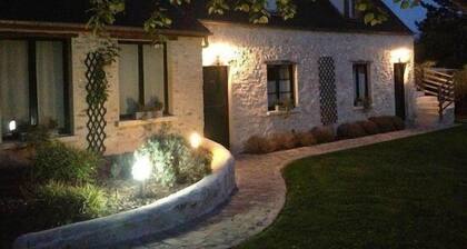 Hotel***Aunette Cottage Senlis