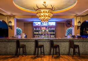 2 bars/lounges, 2 poolside bars - Spice Hotel & Spa All Inclusive (Serik)