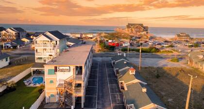 Seahorse Inn and Cottages