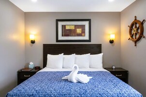 尊荣村舍, 1 张大床和 1 张沙发床, 简易厨房 | 1 多间卧室、办公桌、笔记本电脑工作区、遮光窗帘