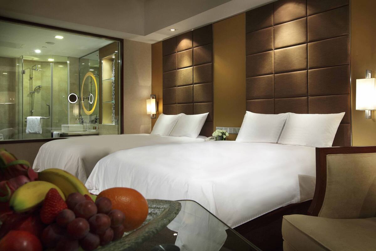 Minibar, in-room safe, desk, blackout drapes