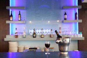Bar (in der Unterkunft)