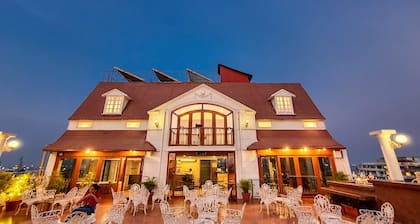 Hotel Godwin
