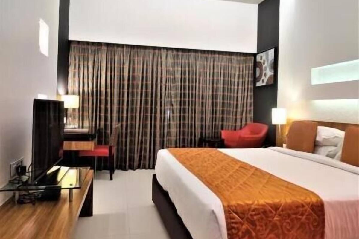 Premium bedding, minibar, in-room safe, individually decorated