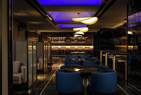 Bar (en la propiedad)