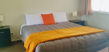 Apartamento | Mobiliario individual, wifi gratis, ropa de cama