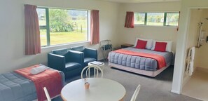 Studio | Individuell eingerichtet, kostenloses WLAN, Bettwäsche