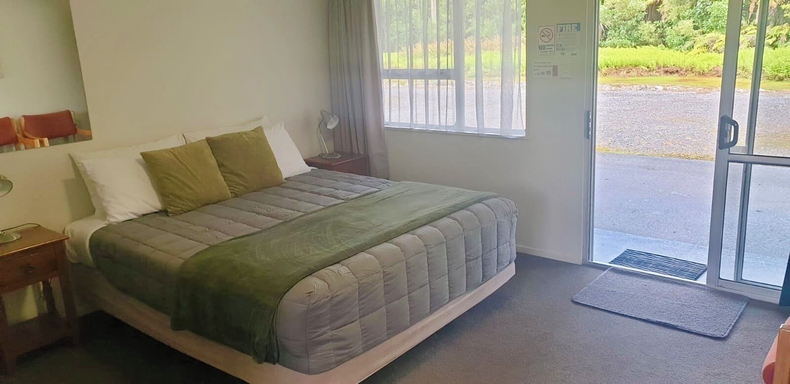 Estudio | Muebles diferentes, wifi gratis y ropa de cama 