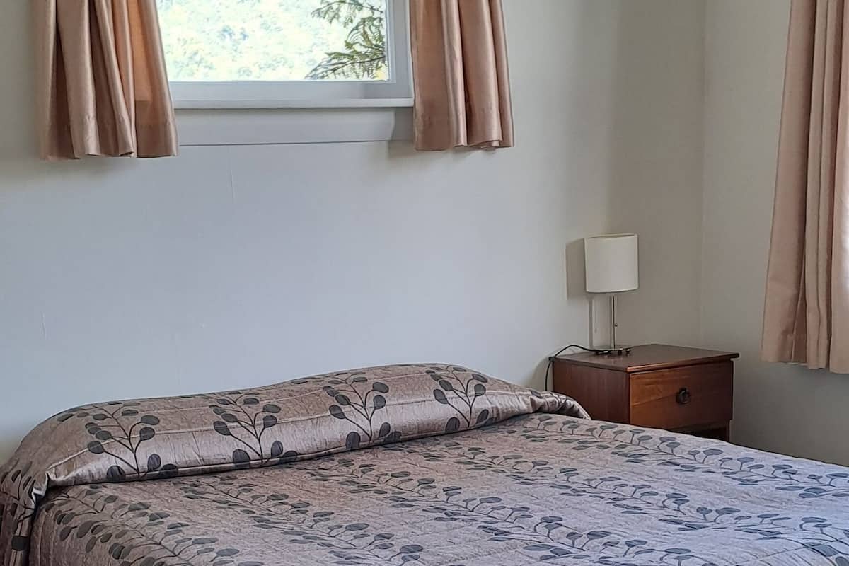 Apartment | 1 bedroom, individually furnished, free WiFi, bed sheets