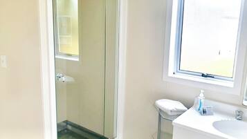 Apartment | Bathroom