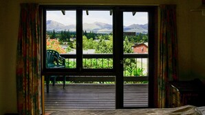 Unclassified image, 5 of 42, button - Greenacres Alpine Chalets & Villas (Hanmer Springs)