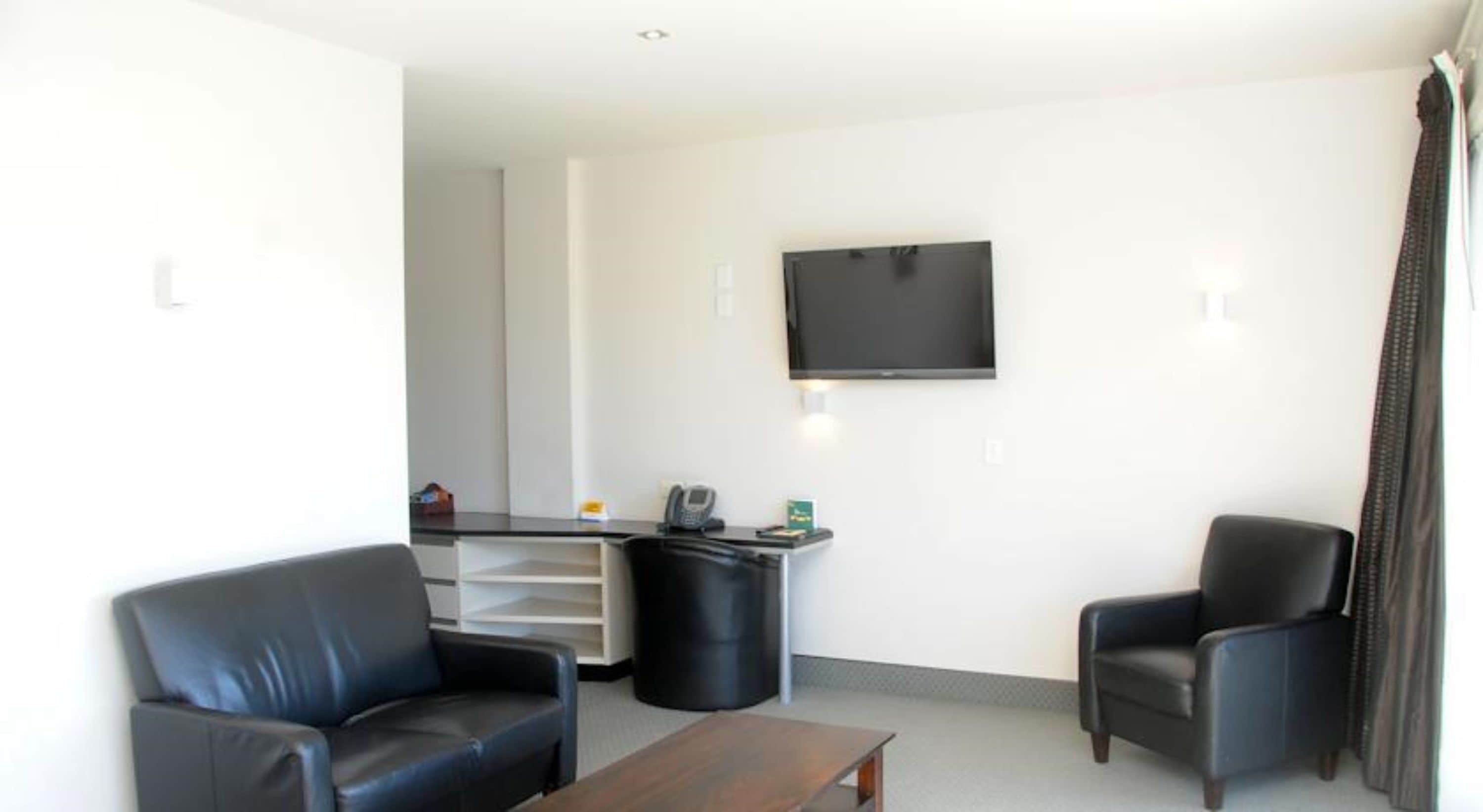 premium bedding, pillow-top beds, desk, blackout curtains