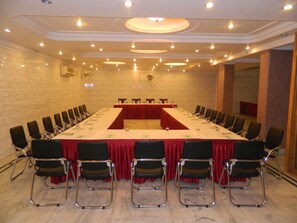 Meeting facility - Hotel Singh International (New Delhi)