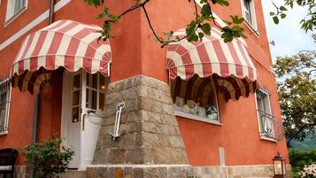 Fachada da propriedade