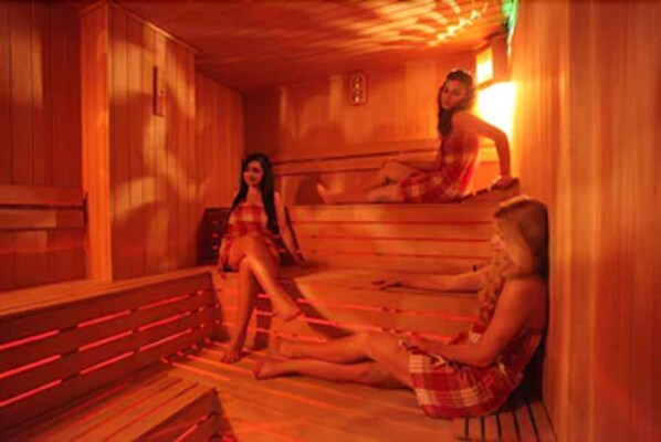 Turkiskt bad/hamam, massage- och behandlingsrum och massage