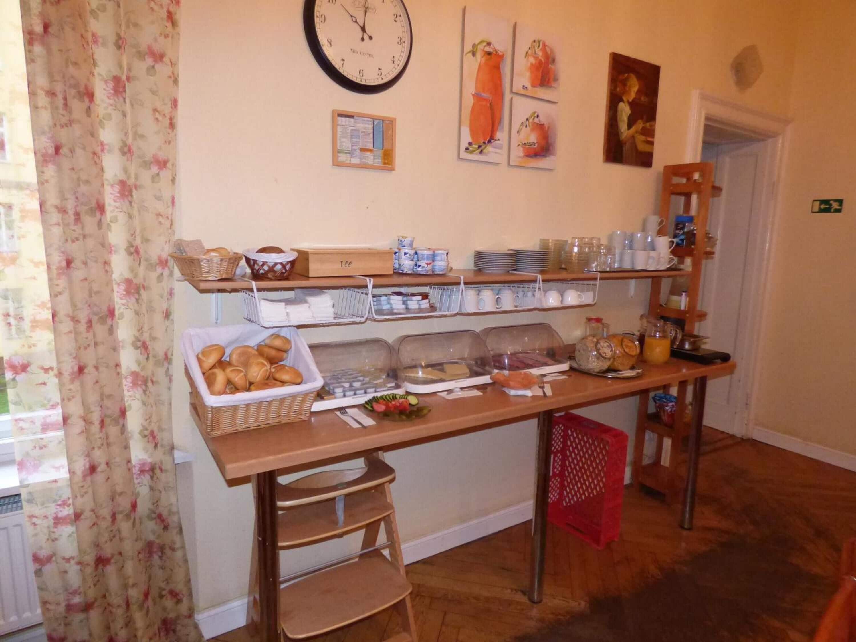 Photo - Hotel Pension Bernstein am Kurfürstendamm