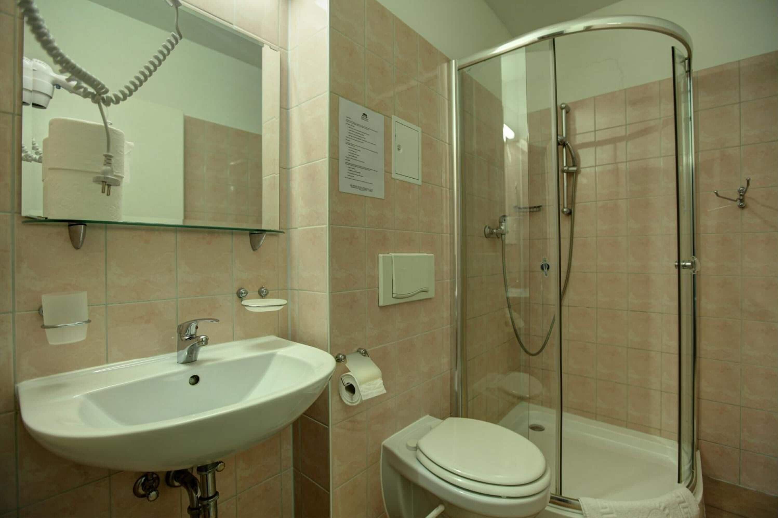 Photo - Hotel Pension Bernstein am Kurfürstendamm