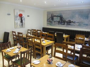 Breakfast area - Belvedere Hotel (London)