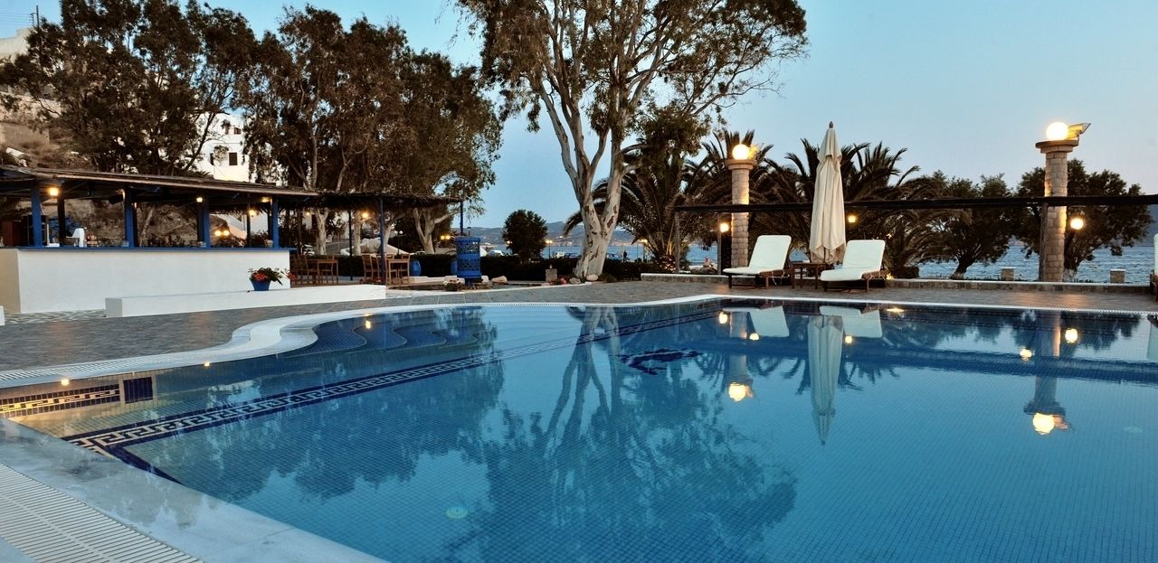 Seasonal outdoor pool