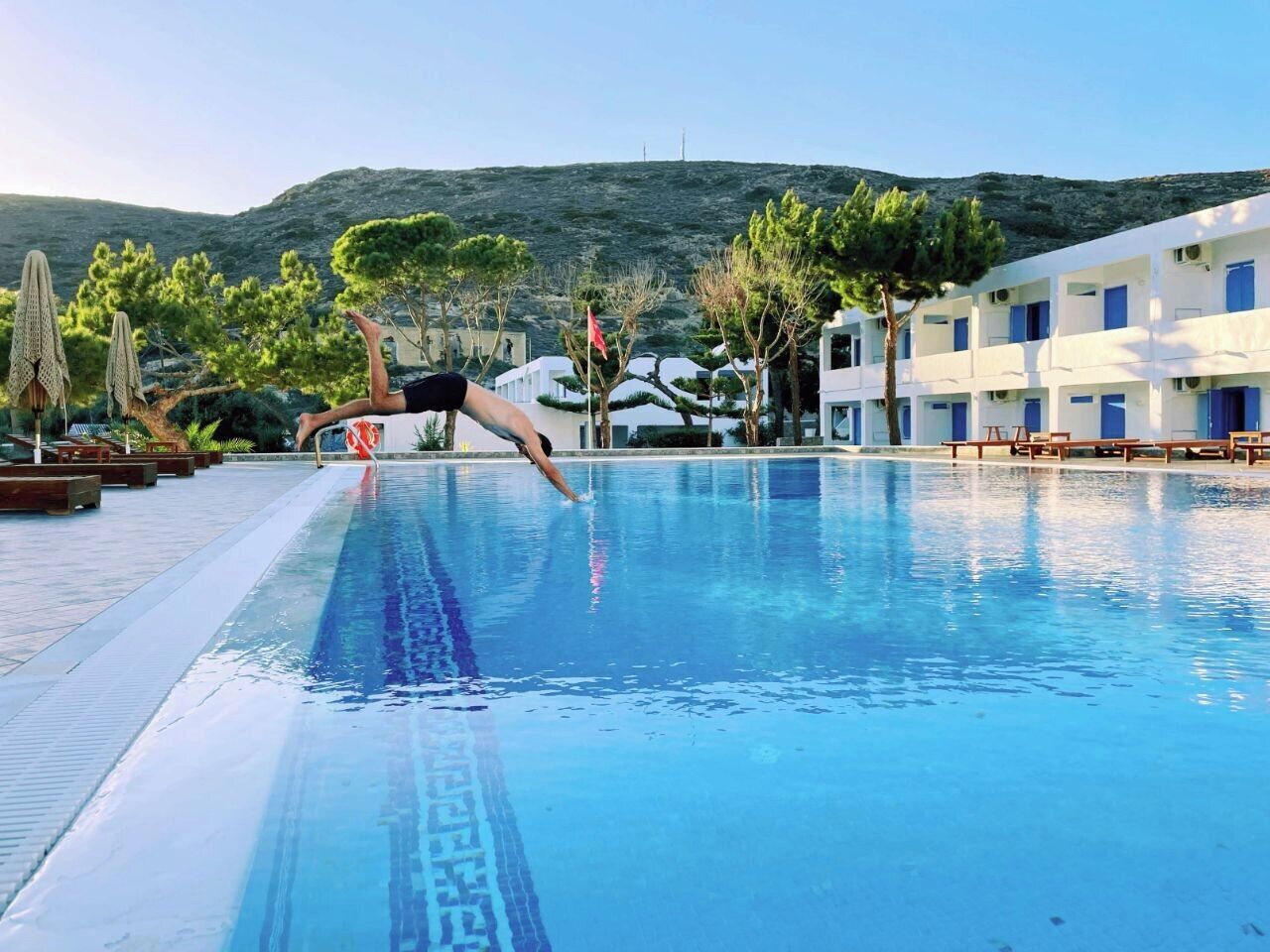 Photo - Lagada Beach Hotel