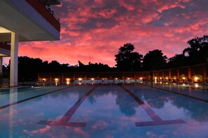 2 outdoor pools - Olde Bangalore Resort and Wellness Center (Bengaluru)
