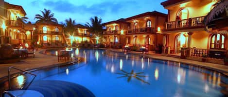 2 outdoor pools, pool umbrellas, sun loungers