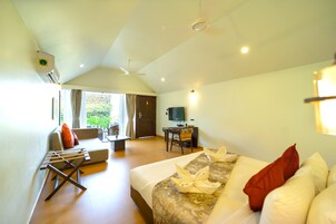 Arabian Sea view Cottage | Σεντόνια από αιγυπτιακό βαμβάκι, κλινοσκεπάσματα υψηλής ποιότητας 