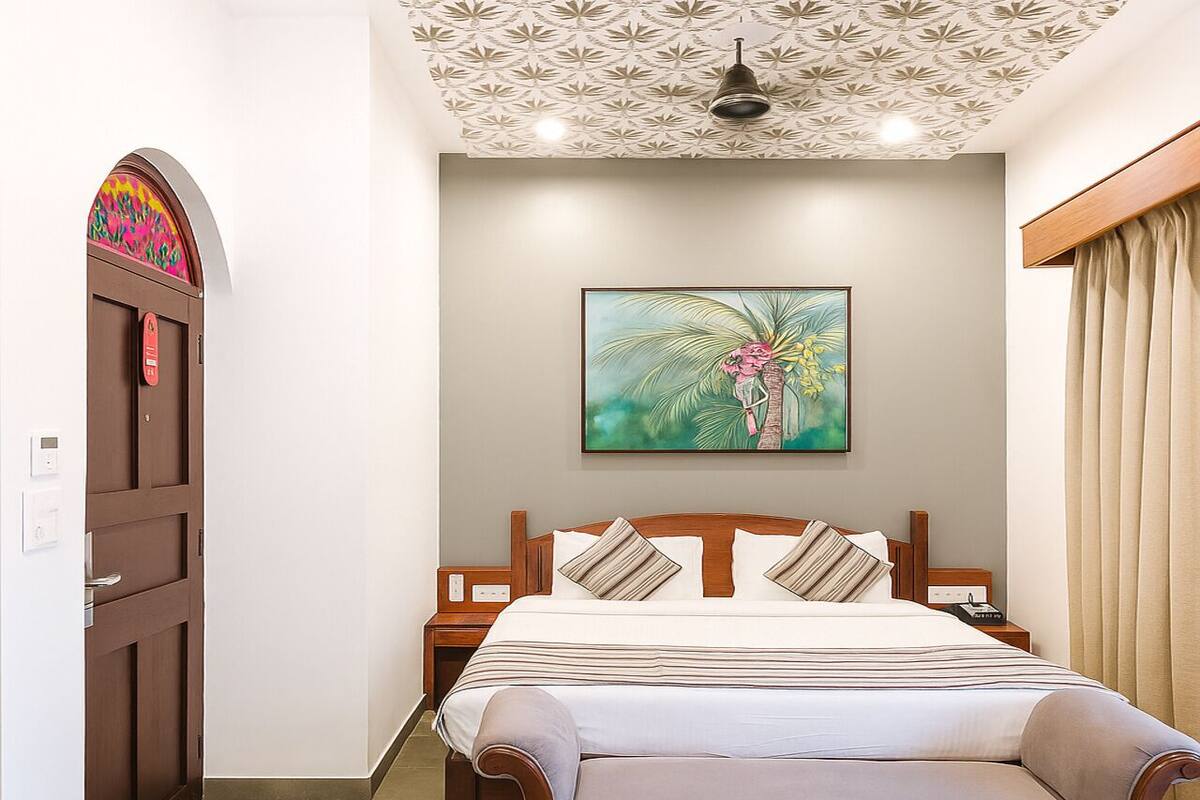 Quarto luxo, 1 cama de casal | Roupas de cama de algodão egípcio, roupas de cama premium, frigobar