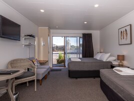 Estudio | Decoración individual, mobiliario individual, escritorio