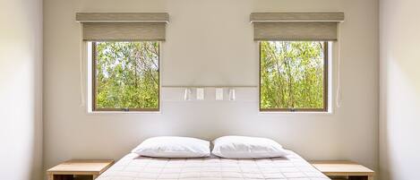 Iron/ironing board, free WiFi