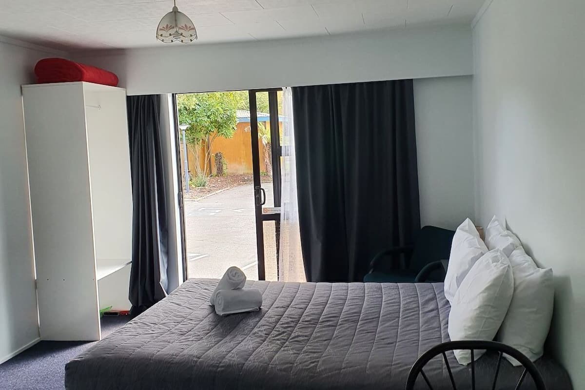 Standaard studio (Prepaid) | Een strijkplank/strijkijzer, gratis wifi, beddengoed
