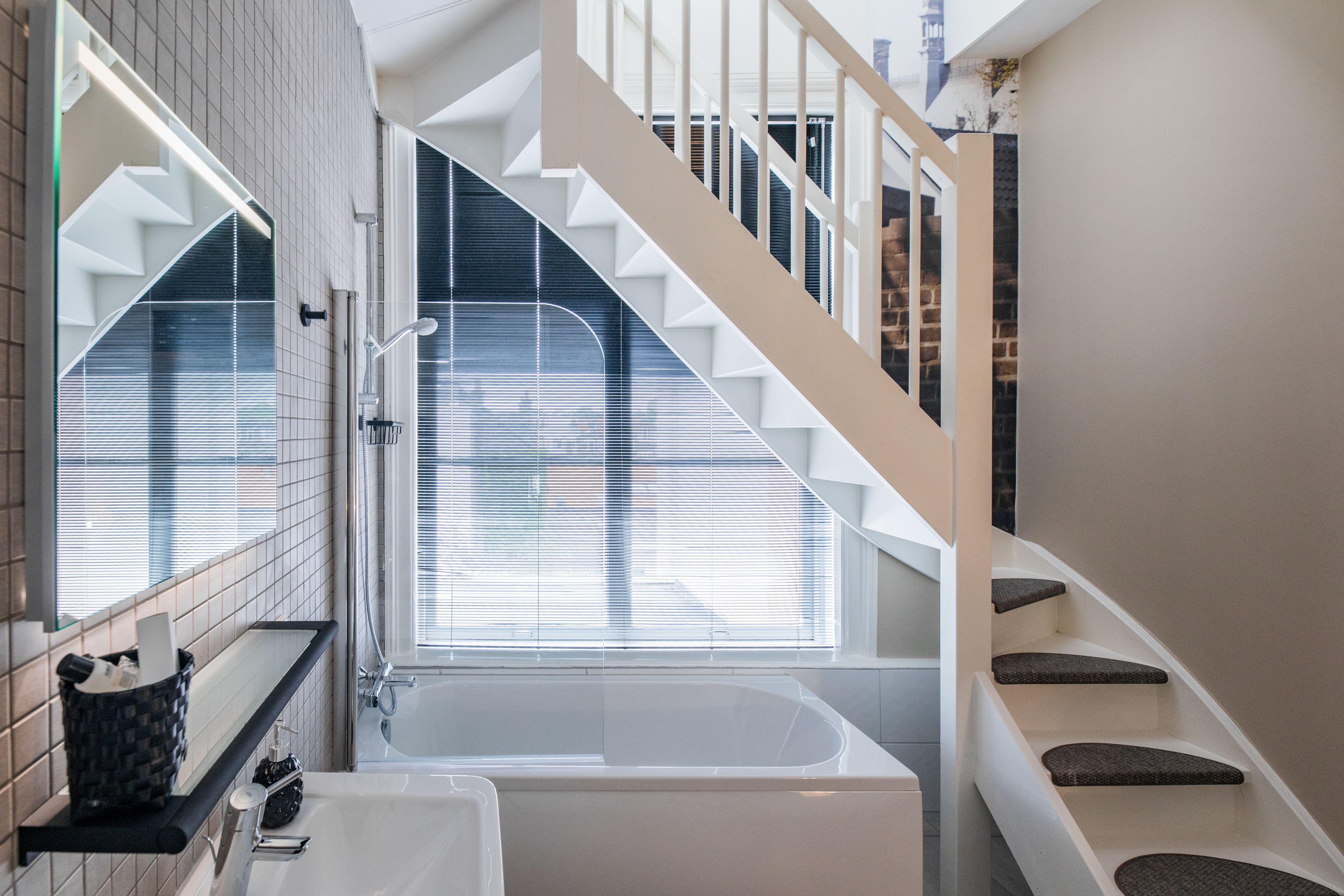 superior double room (street side) | bathroom | free toiletries, towels