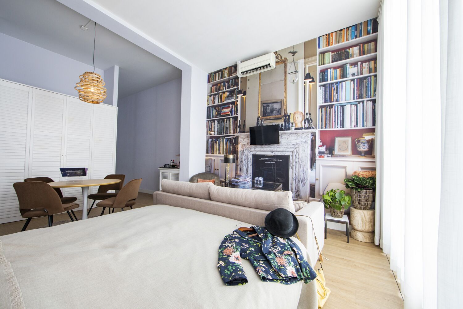 junior suite | hypo-allergenic bedding, minibar, in-room safe, individually decorated